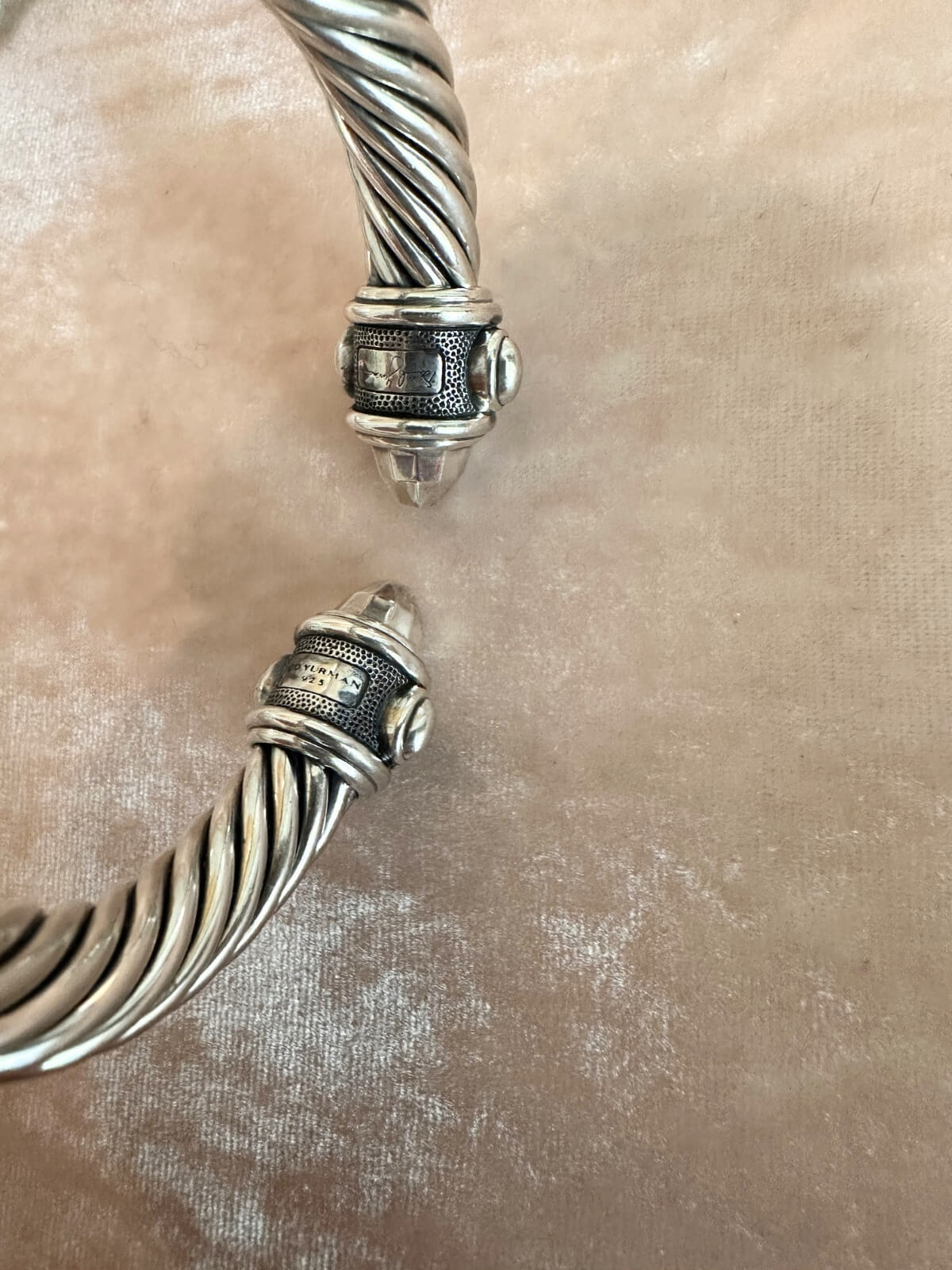 Louise Row featuring David Yurman Renaissance Bracelet in silver on pink pad