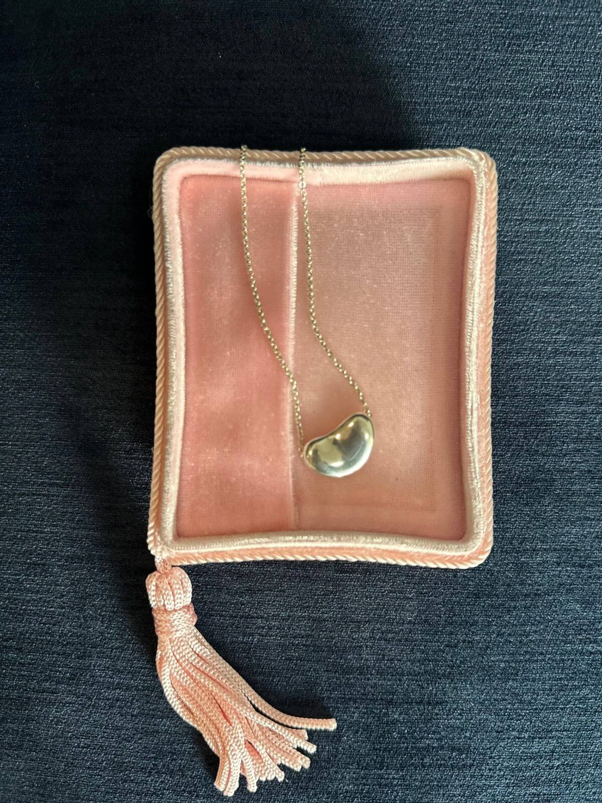 TIffany bean on pink fixture