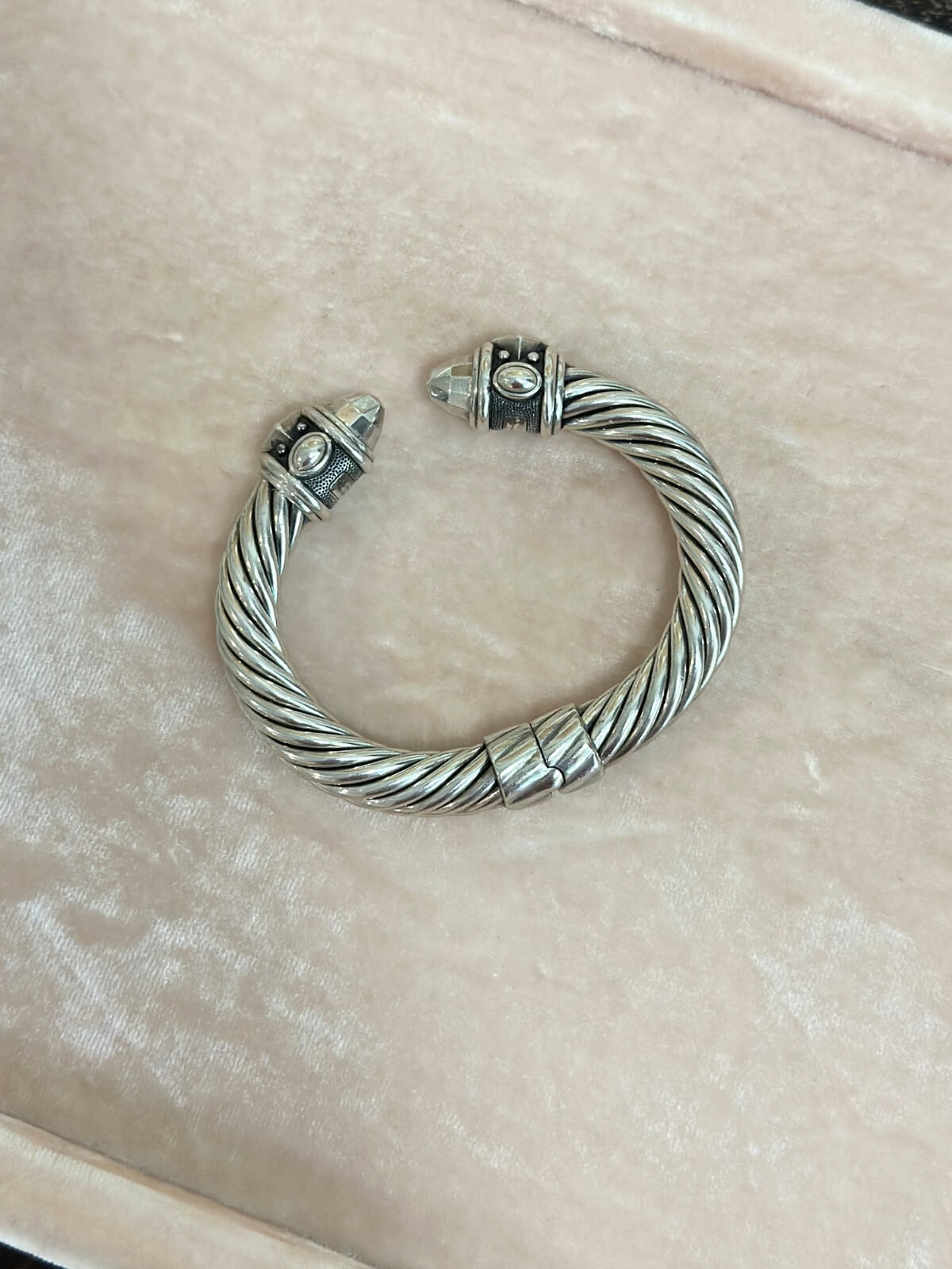 Louise Row featuring David Yurman Renaissance Bracelet in silver on pink pad