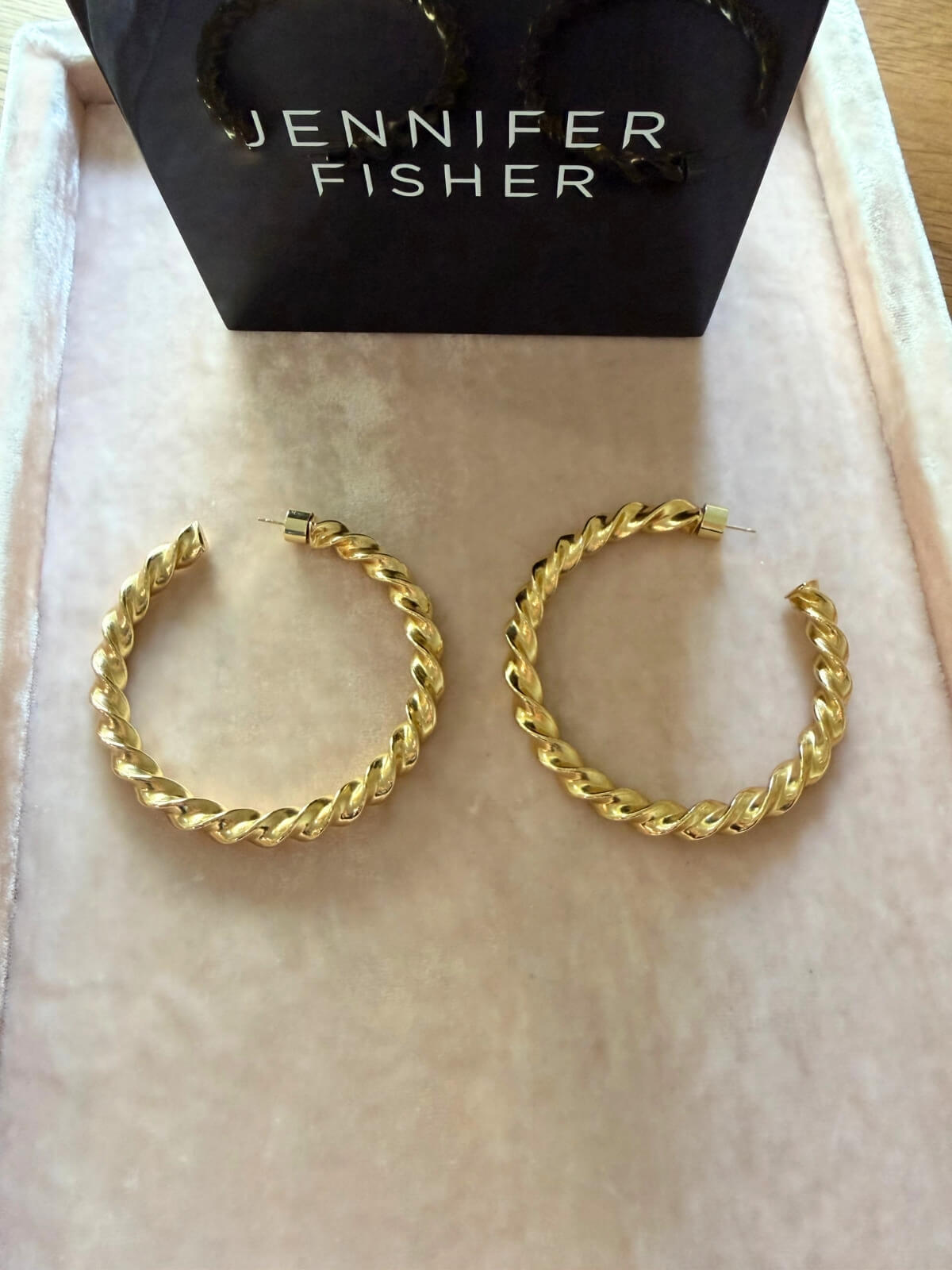 Louise Row featuring Jennifer Fisher Lily gold 2" hoop in box on pink pad