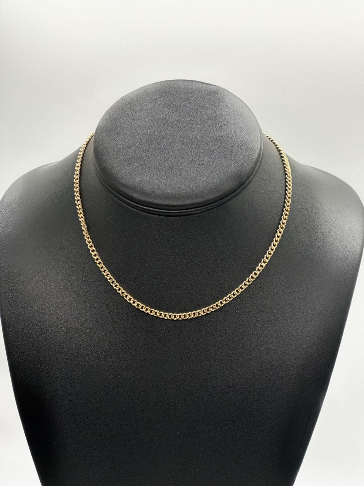 Mejuri Curb Chain Necklace